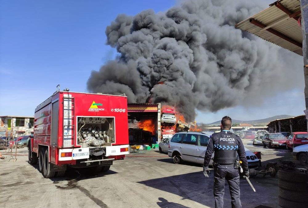 Fuego en un CAT de Puertollano