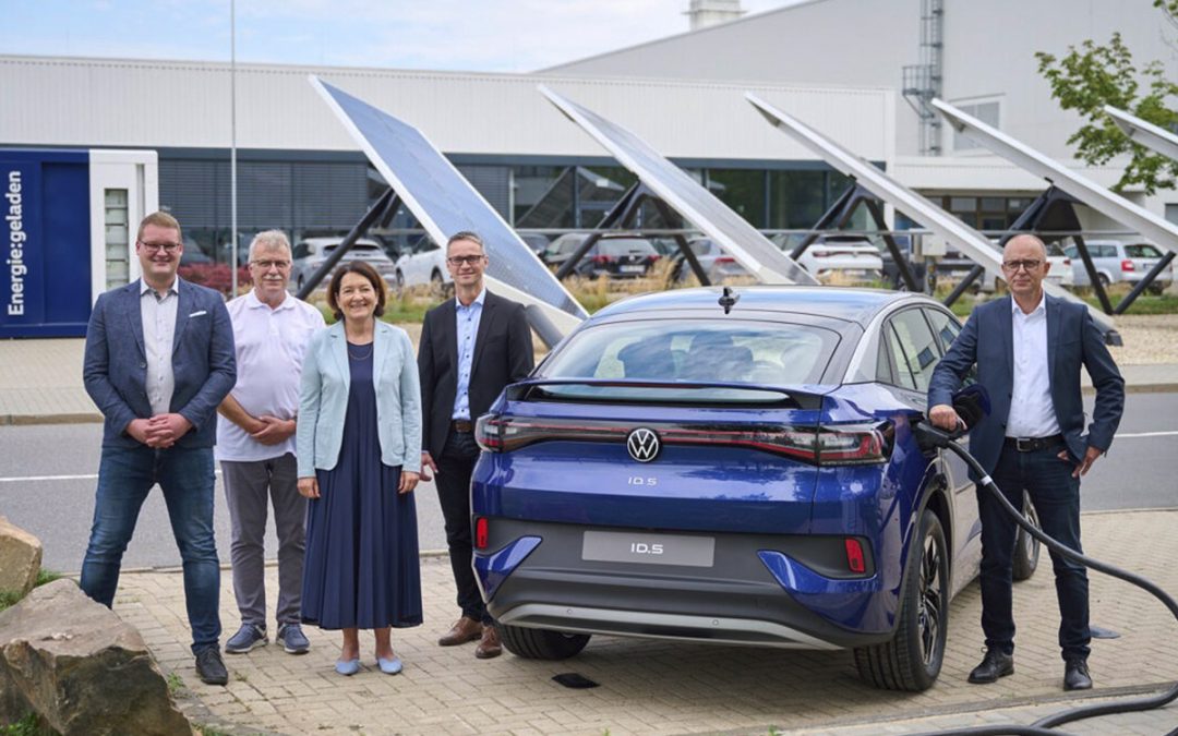 Volkswagen Sachsen inaugura el primer parque de carga rápida con 96 módulos de celdas￼