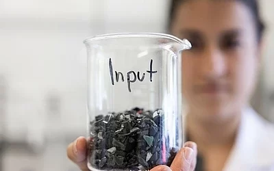 Audi pone en marcha un proyecto piloto para reciclar residuos plásticos