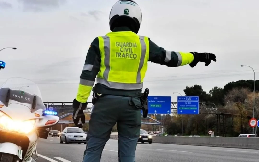 Tráfico puede multar con 3.000 € por conducir un coche zombi
