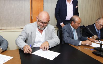 Las mejores imágenes de la firma de AEDRA y CEETRA