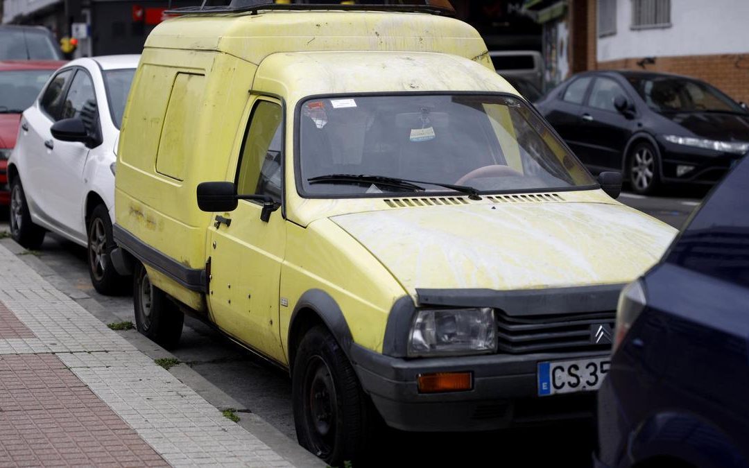 ¿Qué pasa si doy de baja un coche en la DGT? Cómo hacerlo y cuánto cuesta volver a darlo de alta